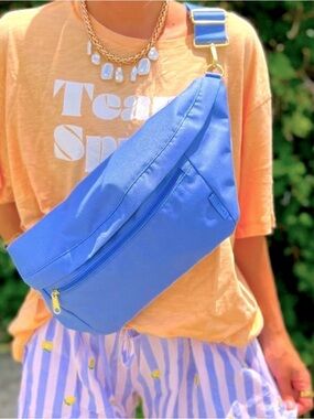Canvelle Classic Limited Edition Cornflower Blue Fanny Pack